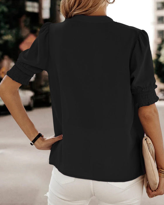 V-neck short sleeve blouse