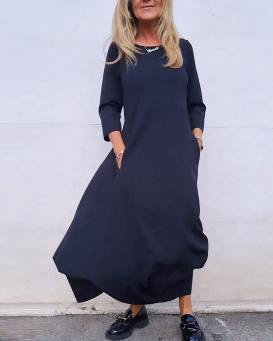 Simple solid color pocket dress