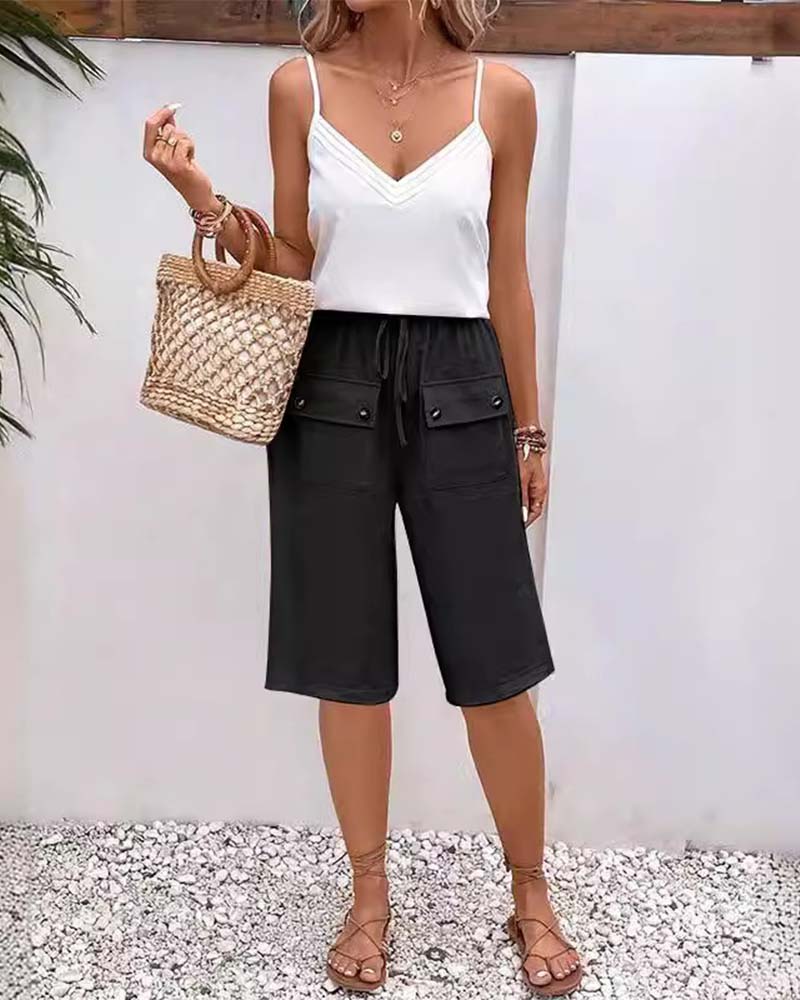 Casual solid color pocket half length trousers