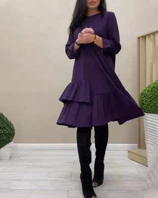 Gentle ruffled knee-length dress