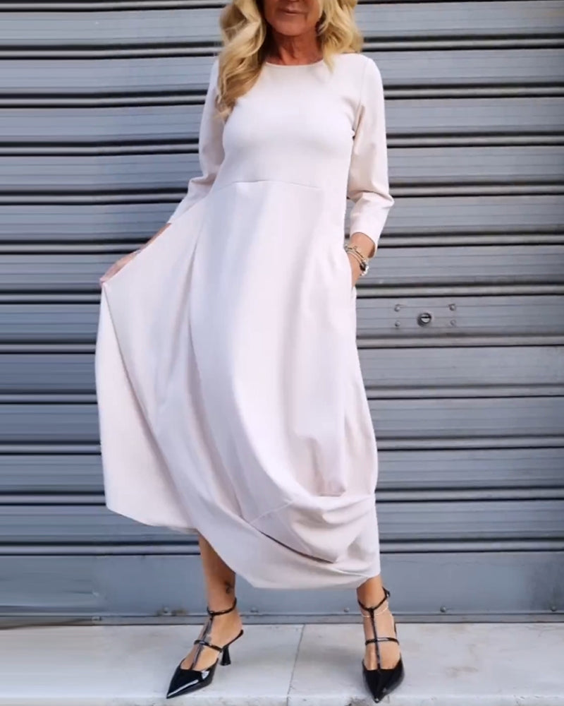 Simple solid color pocket dress