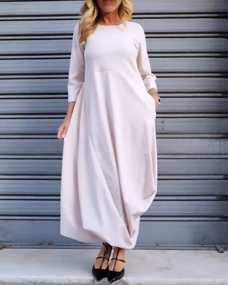 Simple solid color pocket dress
