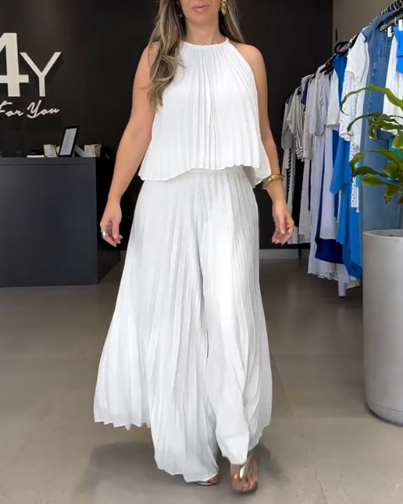 Pleated solid color sleeveless two-piece set