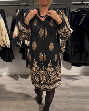 Lapel button-down vintage print dress