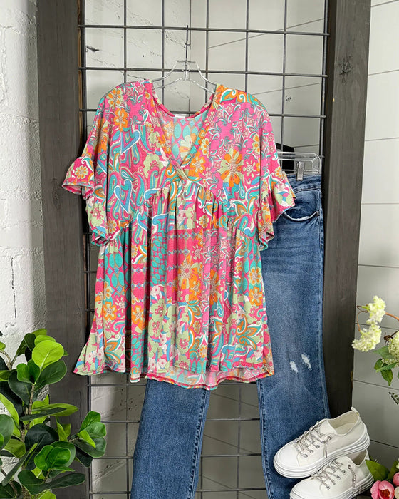 Colorful short-sleeved blouse