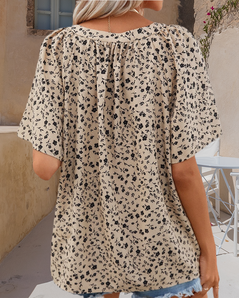 V-neck Print Blouse