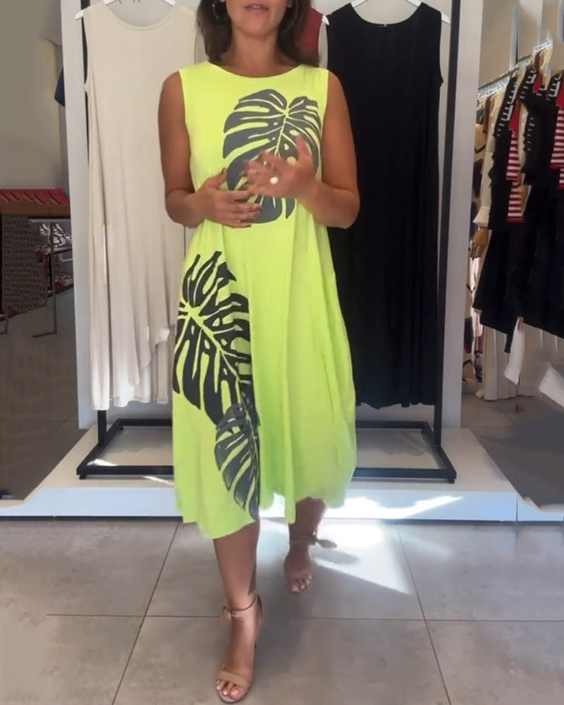 Sleeveless leaf print dress