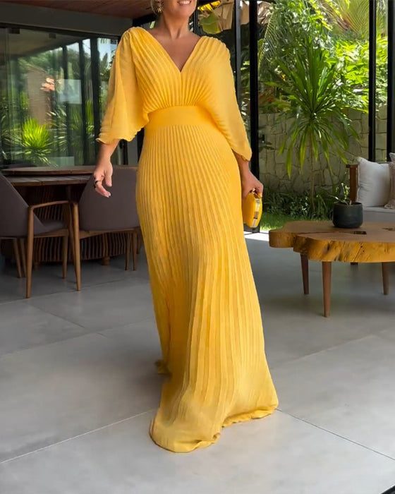 Pleated waist-cinching dress