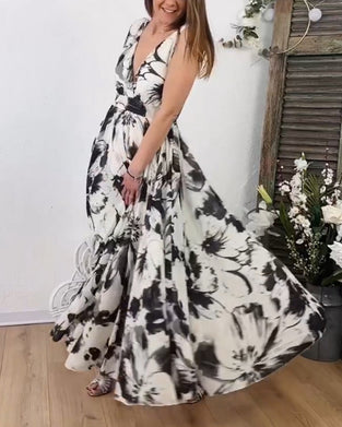 Sleeveless floral print flowy dress