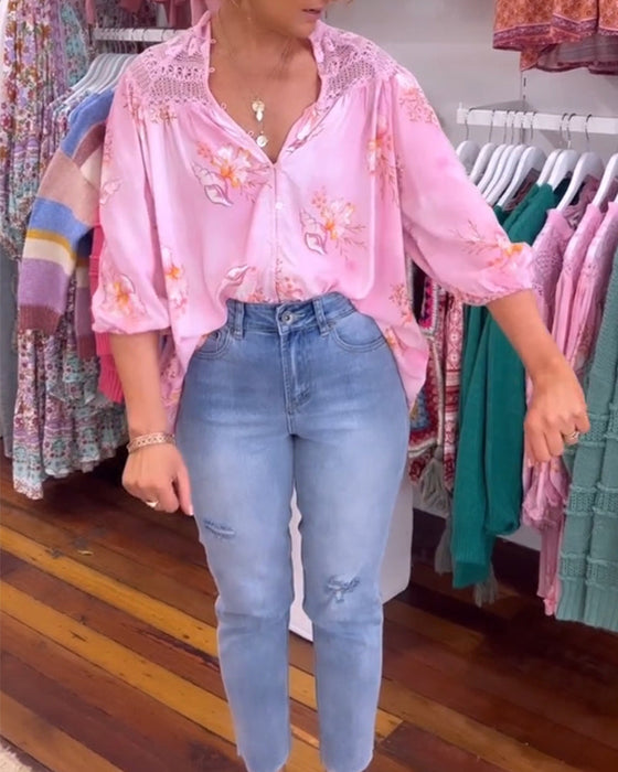 V-neck soft printed shirt