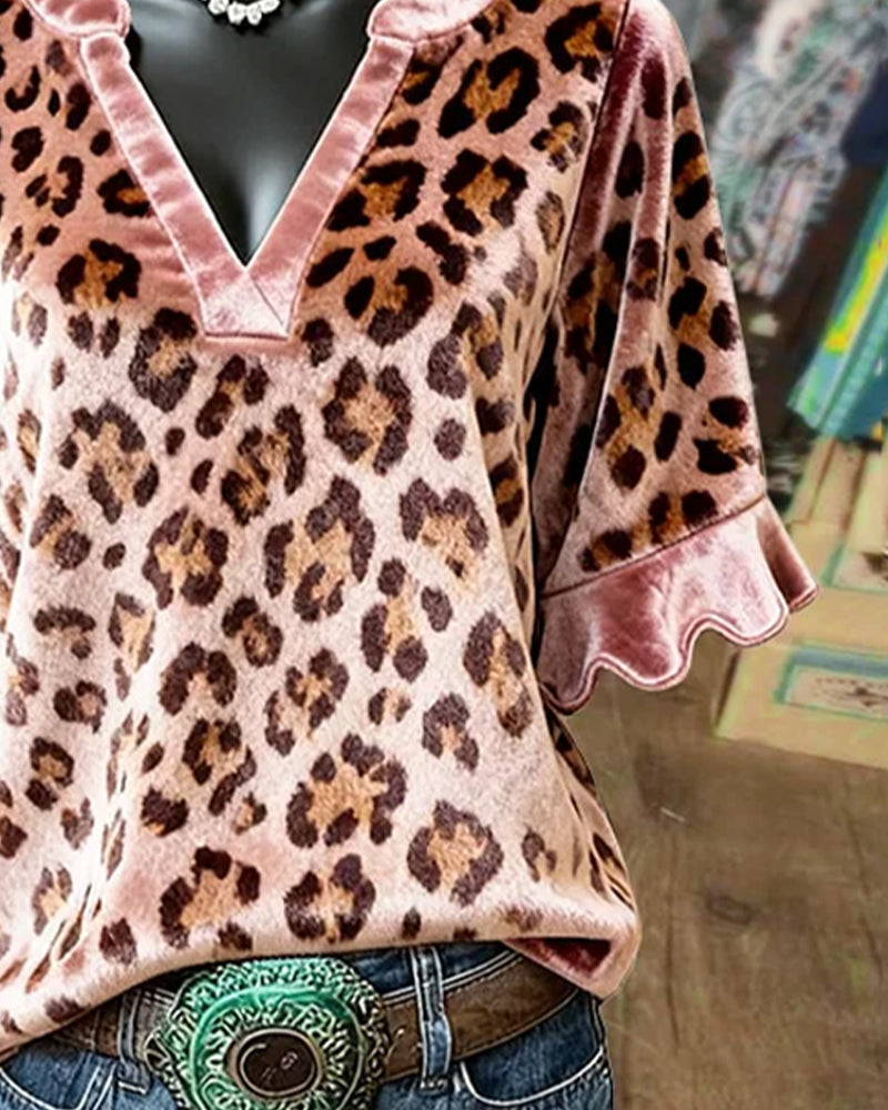 V-Neck Leopard Print Short-Sleeved Blouse