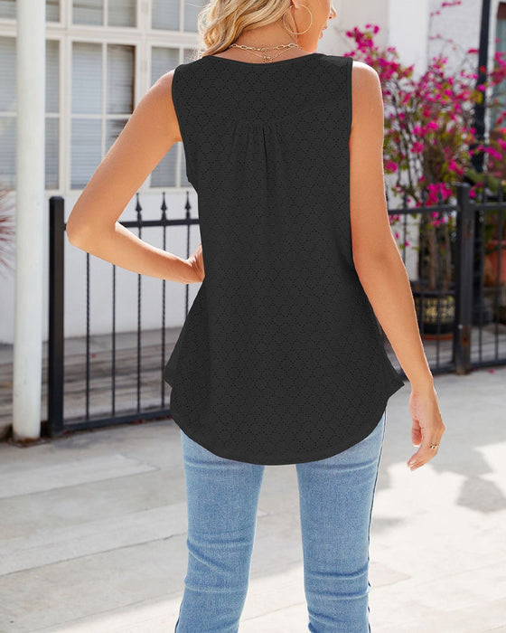 Sleeveless casual button-up vest