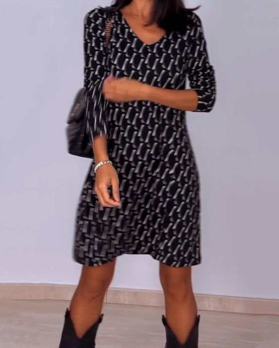 Diamond print v-neck dress