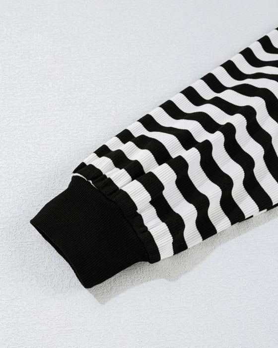 Long-Sleeved Backless Striped Top