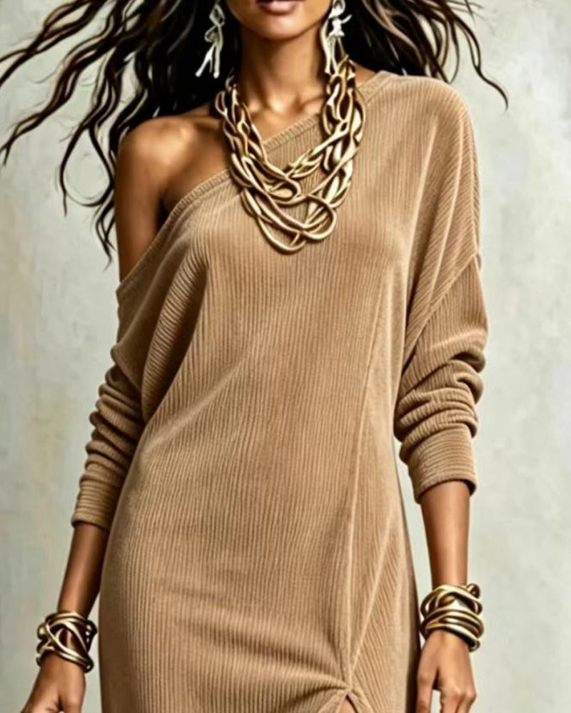 Solid Color One Shoulder Slit Dress