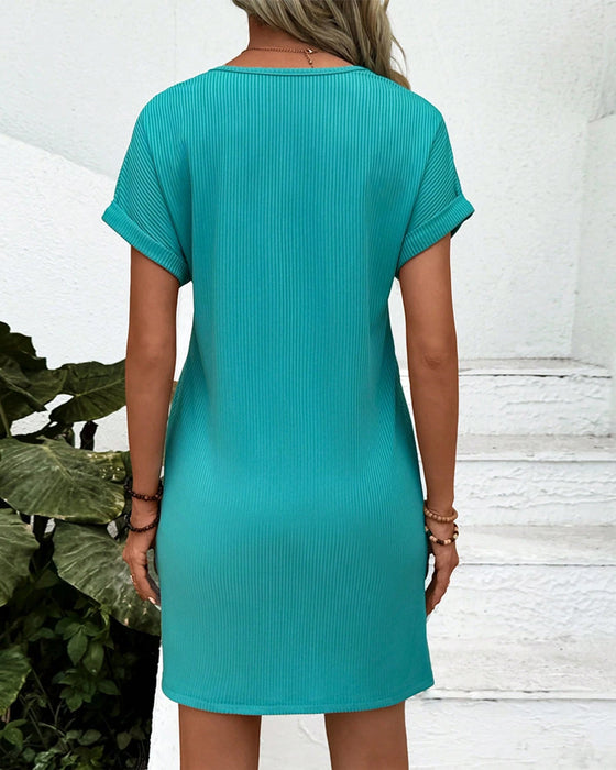 V-Neck Solid Color Three-Button Short-Sleeved Dress
