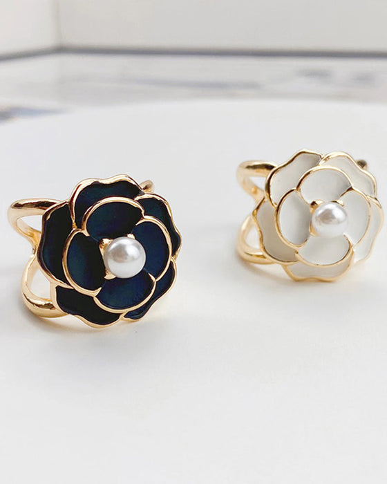 Camellia scarf buckle