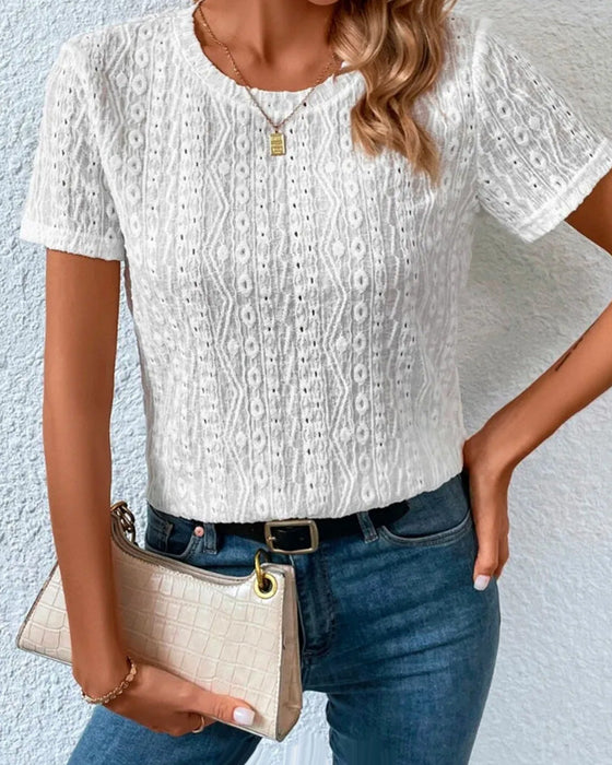 Round neck solid color T-shirt