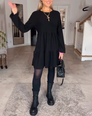 Simple solid color long sleeve dress