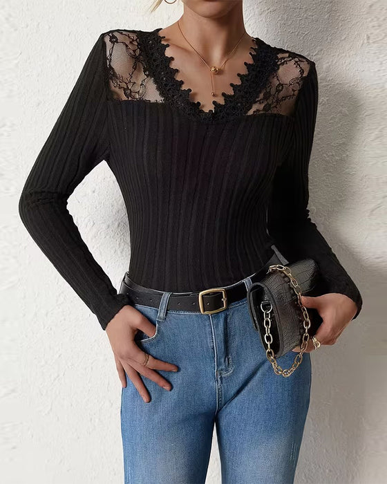 Elegant Lace Solid Color Slim Fit V-Neck T-Shirt