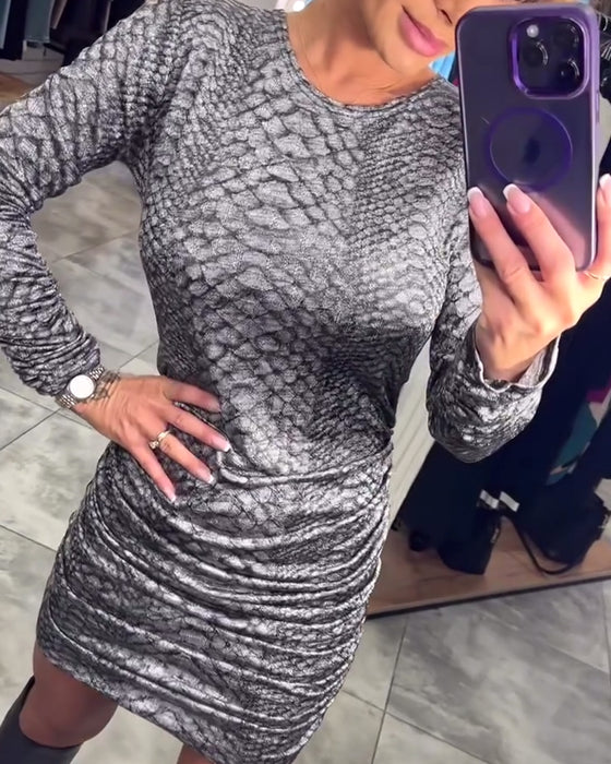 Long sleeve hip wrap fashion printed dress