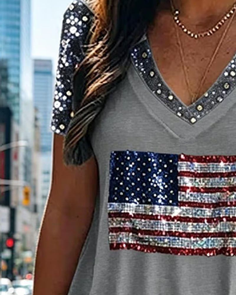 V-Neck Contrast Stitch T-Shirt