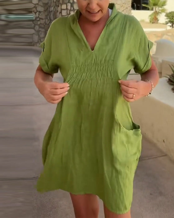 Solid color pleated pocket casual dress