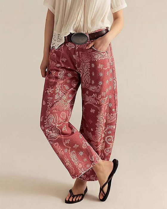 Loose Fit Print Mid Rise Jeans