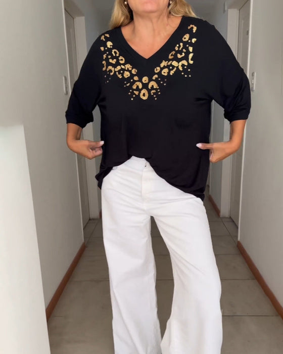 V-neck simple printed top