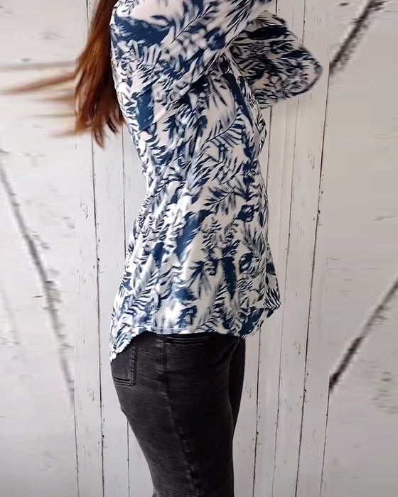 Leaf print V-neck buttoned nine-quarter sleeves casual blouse