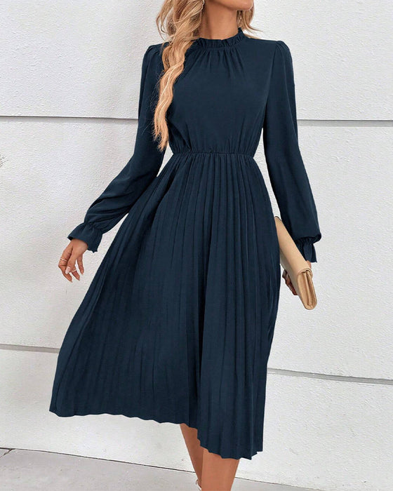Pleated solid color elegant dress