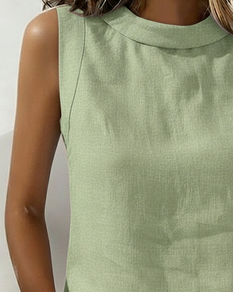 Collarless Sleeveless Elegant Blouse