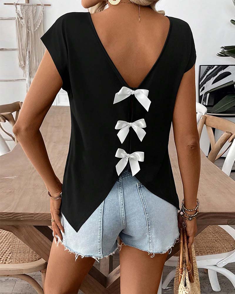 V-Neck Back Bow T-Shirt