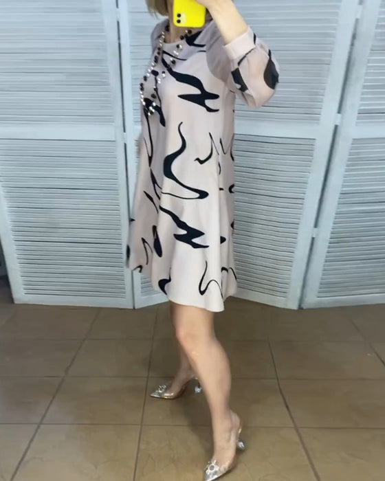 Simple printed round neck dress