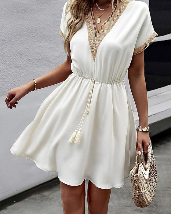 V neck short sleeve dress