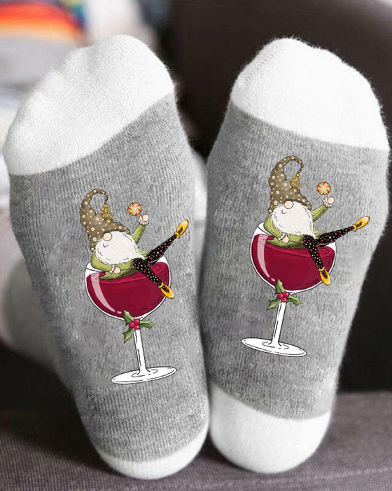 🧦Christmas gnome wine glass unisex crew socks🧦