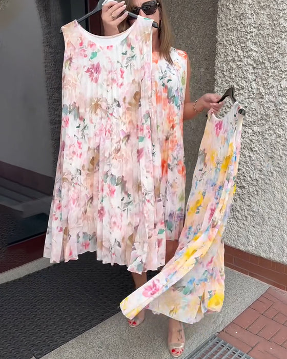 Sleeveless Pleated Floral Dress