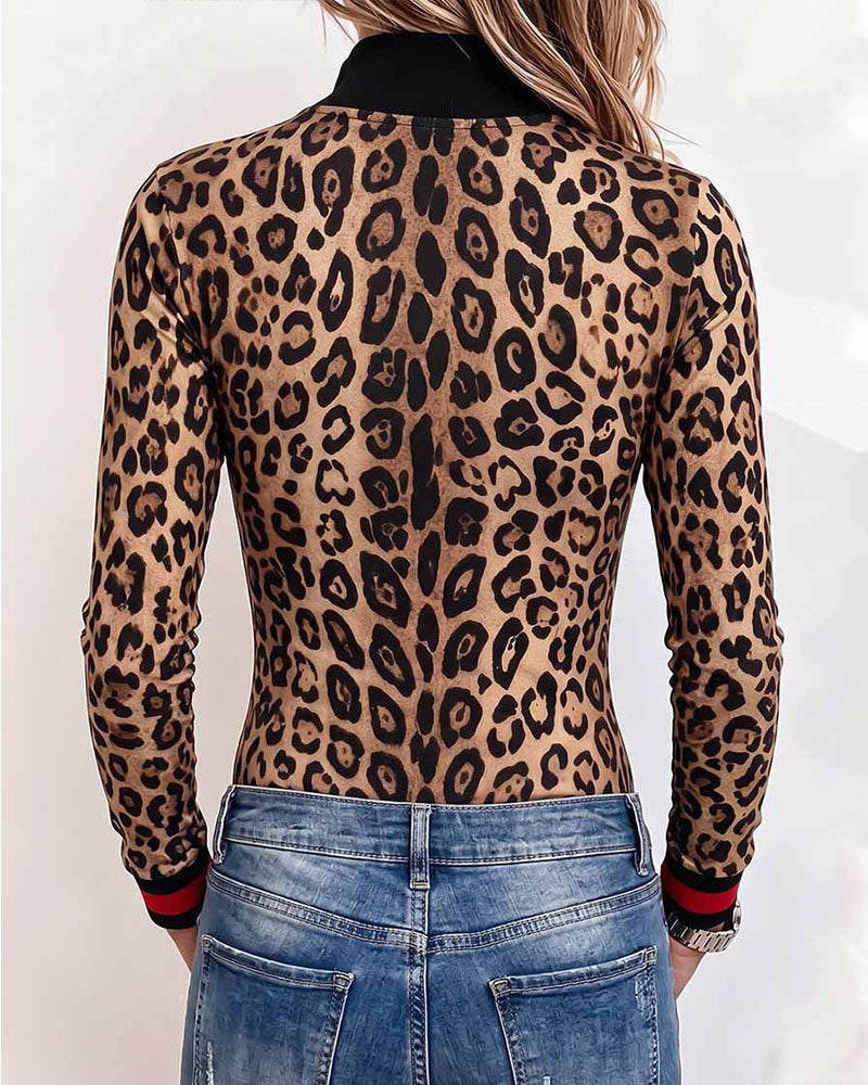 Leopard Print Half-Zip Long-Sleeved Top