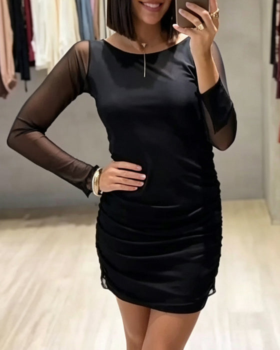 Crew-Neck Mesh Ruched Slim Dress
