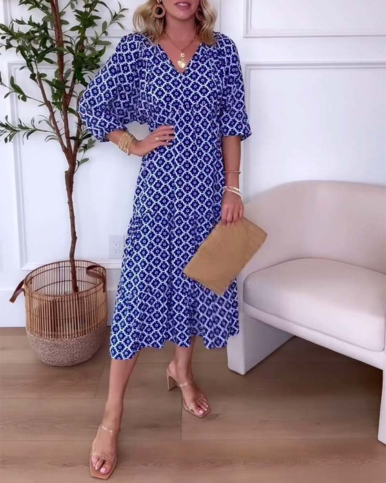 Casual printed V-neck three-quarter sleeve dress