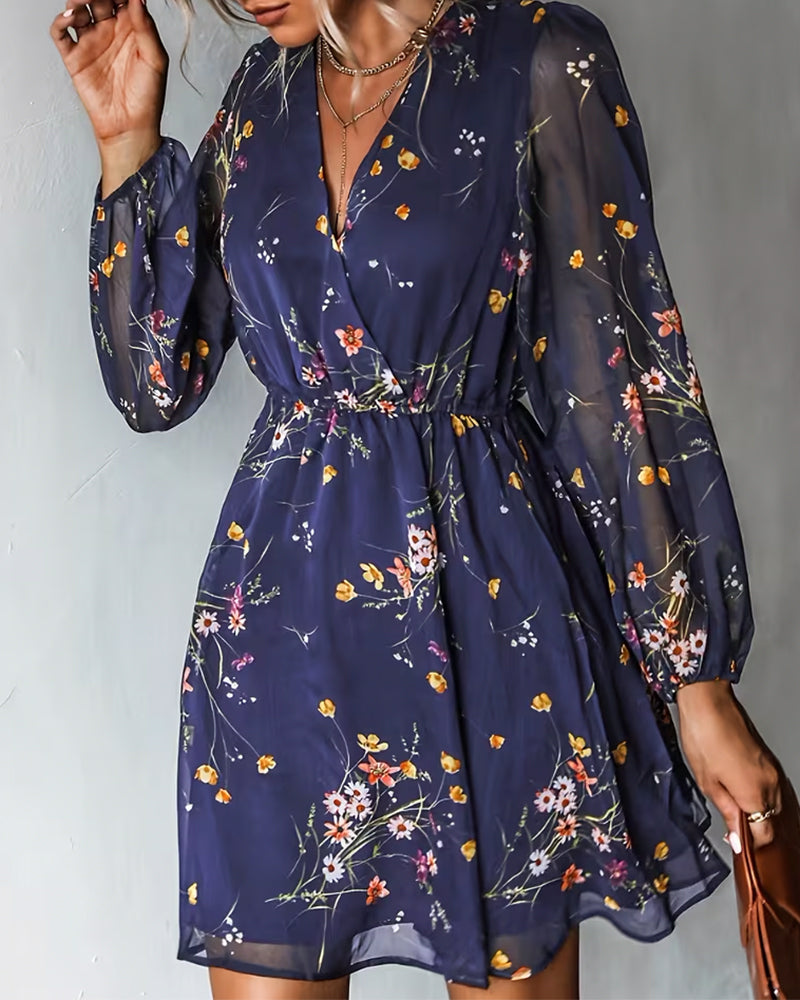 Floral V-Neck Fitted Waist Dress
