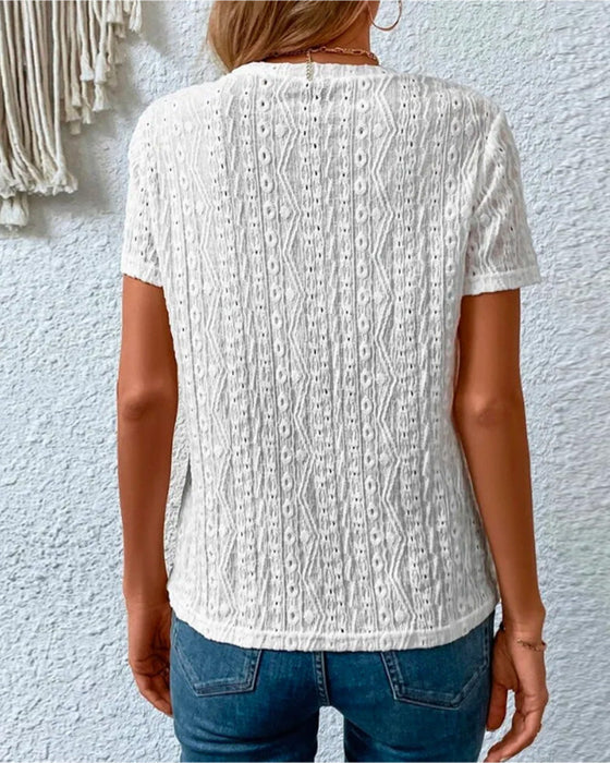 Round neck solid color T-shirt