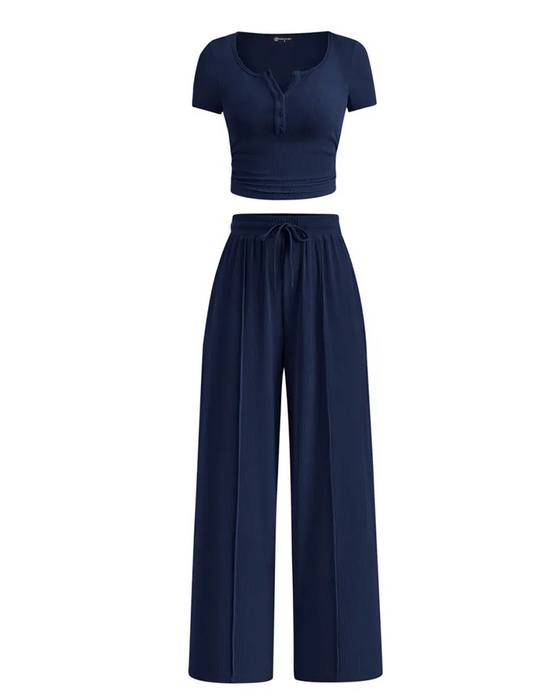 T-Shirt & Casual Pants Set