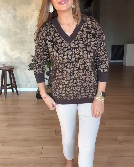 V-Neck Color-Block Leopard Print Sweater