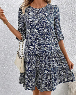 Elegant round neck dress