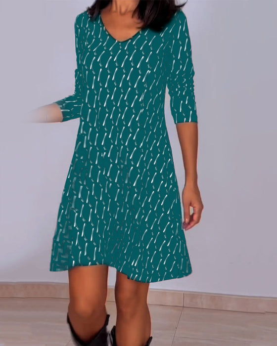 Diamond print v-neck dress