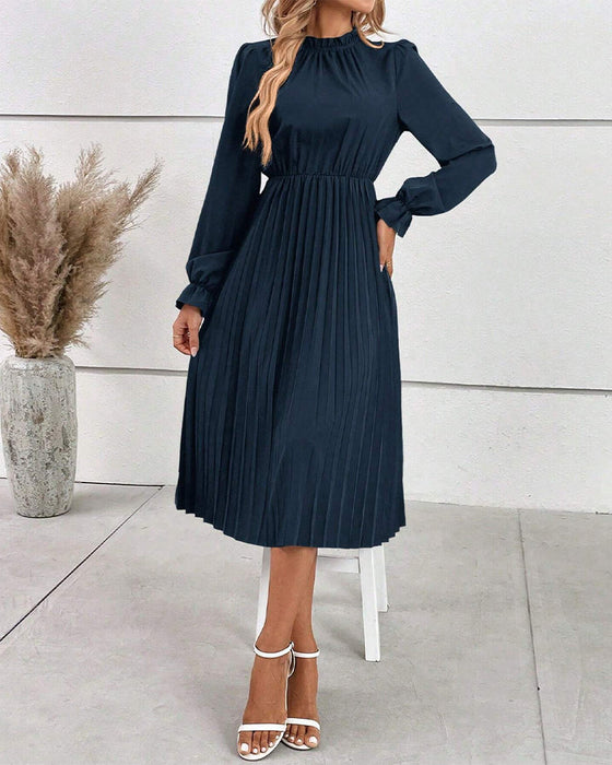 Pleated solid color elegant dress