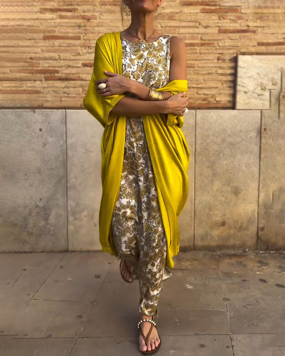 Vintage print elegant two piece suit