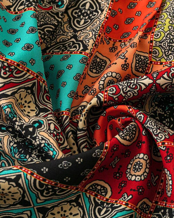 Floral Print V-Neck T-shirt