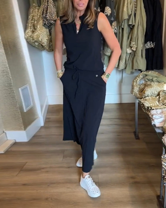 Pocket sleeveless solid color suit